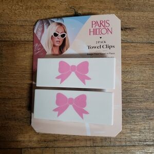 Paris Hilton White and Pink Bow Towel Clips
